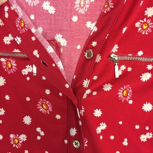 Lily Morgan Sleeveless Floral Top Womens Med Red V Neck Half Button Blouse - Picture 5 of 10